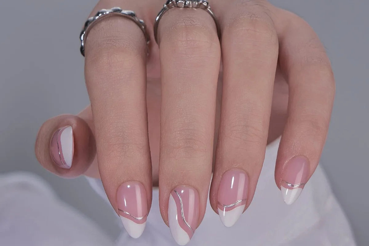 Enkla fina naglar hemma – 10 looks du fixar med XNails press-on naglar