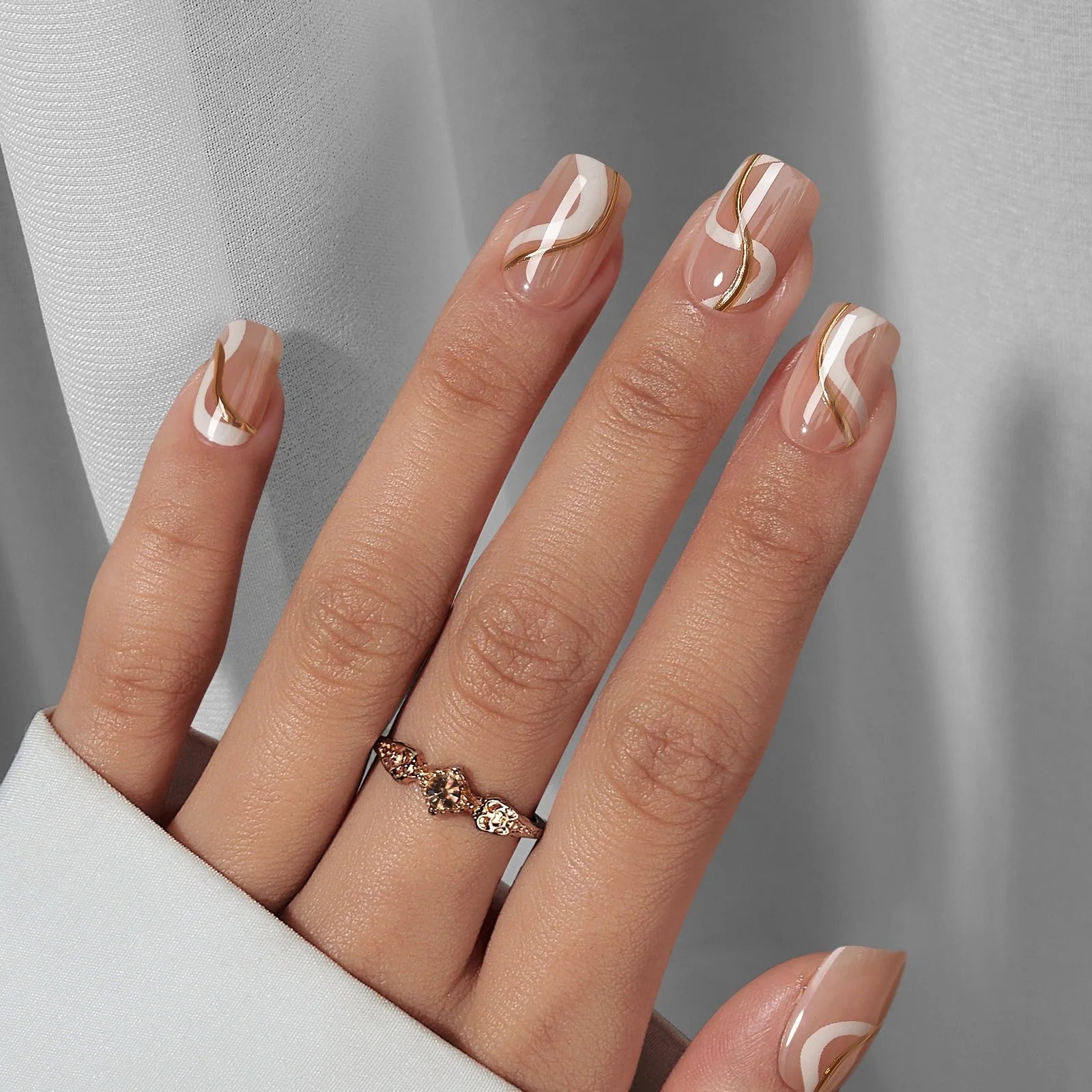 Firkantede løsnegle med guld swirl, Summer Swirl design med guldring i champagnetoner