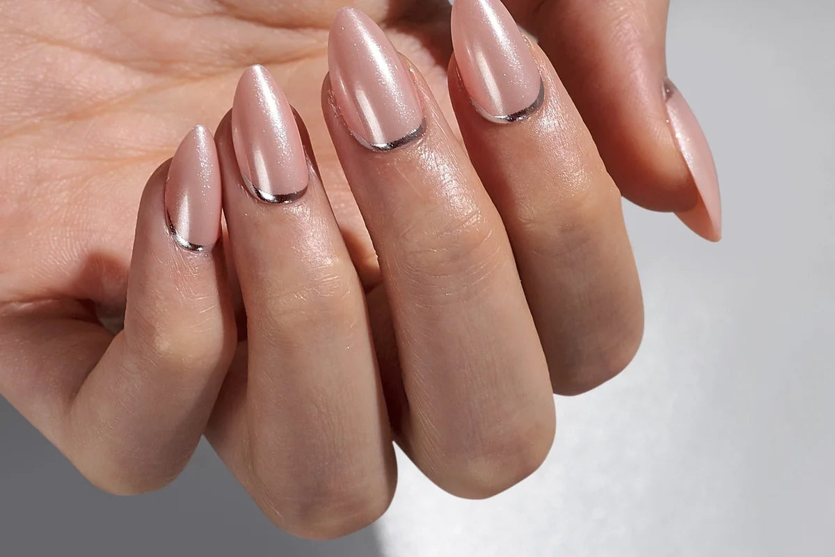 Naturlig nagelvård hemma – hemmabehandlingar som stärker mellan gelénaglar