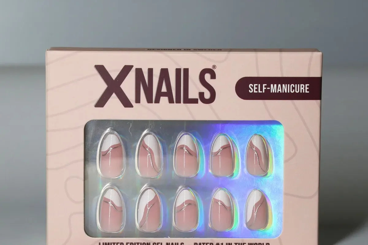 Nagelinspo med trendiga press-on naglar