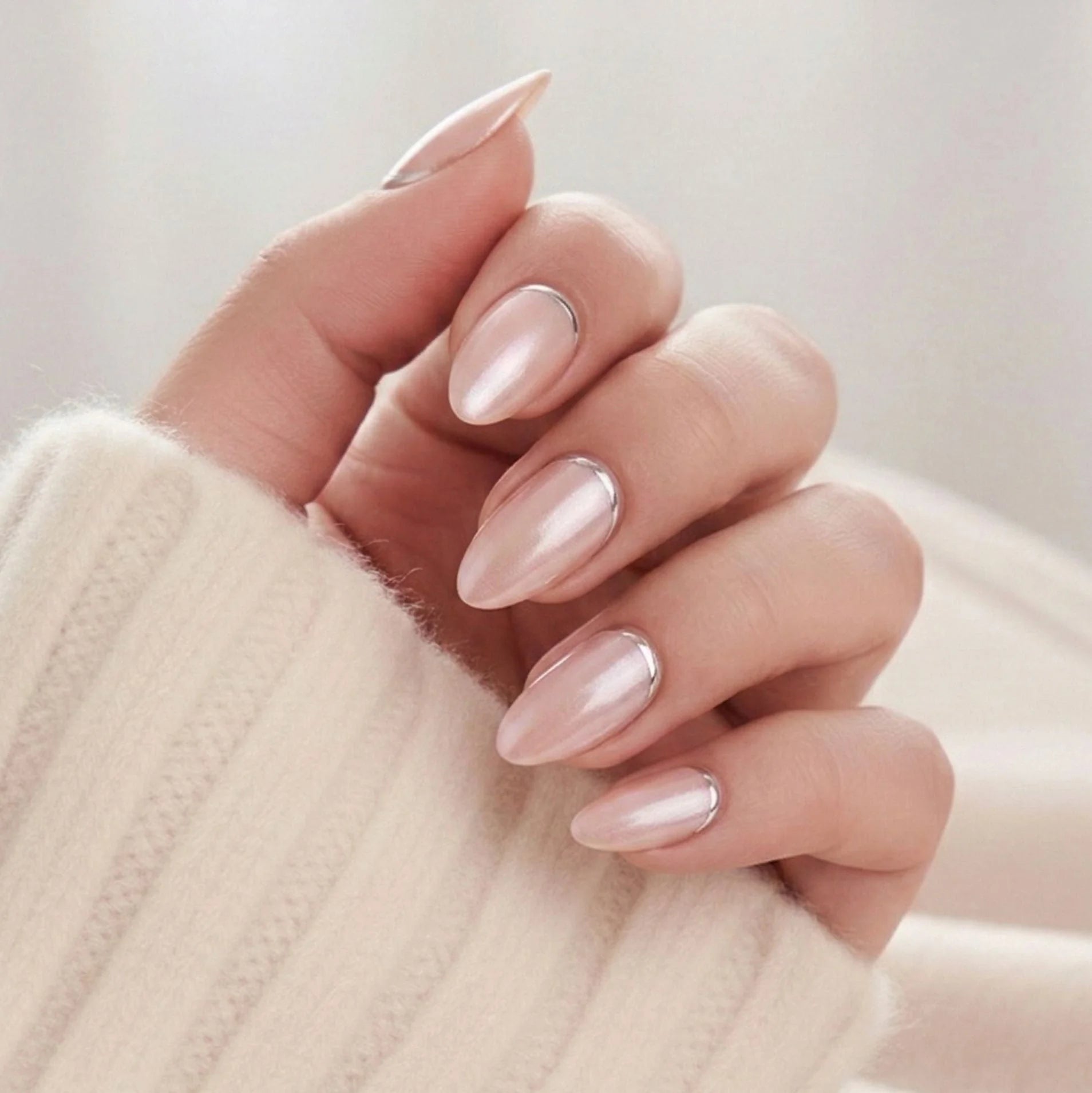 Shimmering Silver - Press-on naglar | XNails