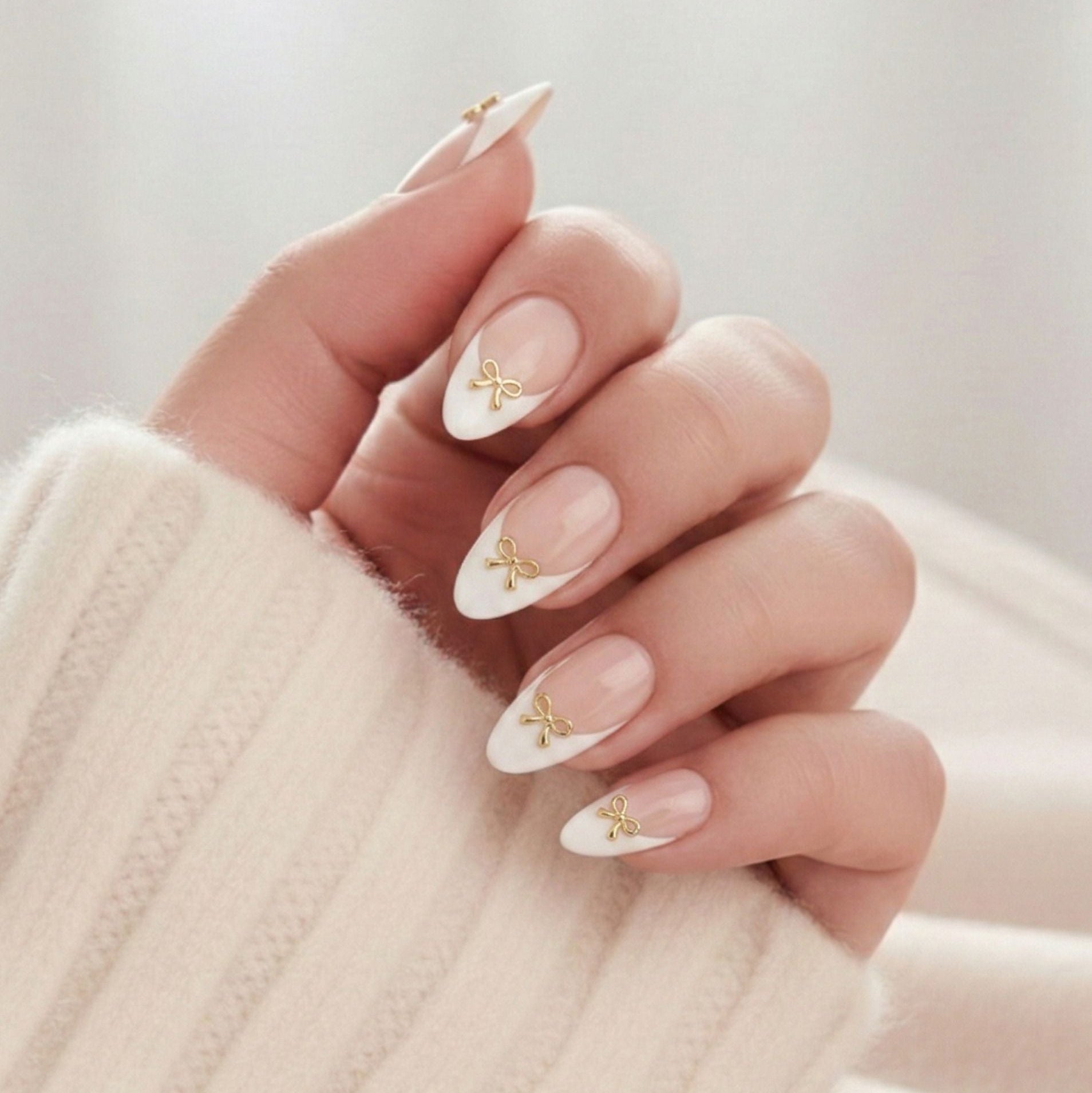 Blushing Bow - Press-on naglar | XNails