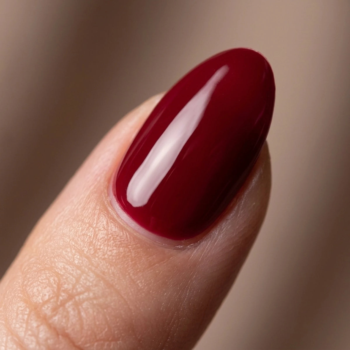 Ruby Romance press-on negle nærbillede af neglefinish